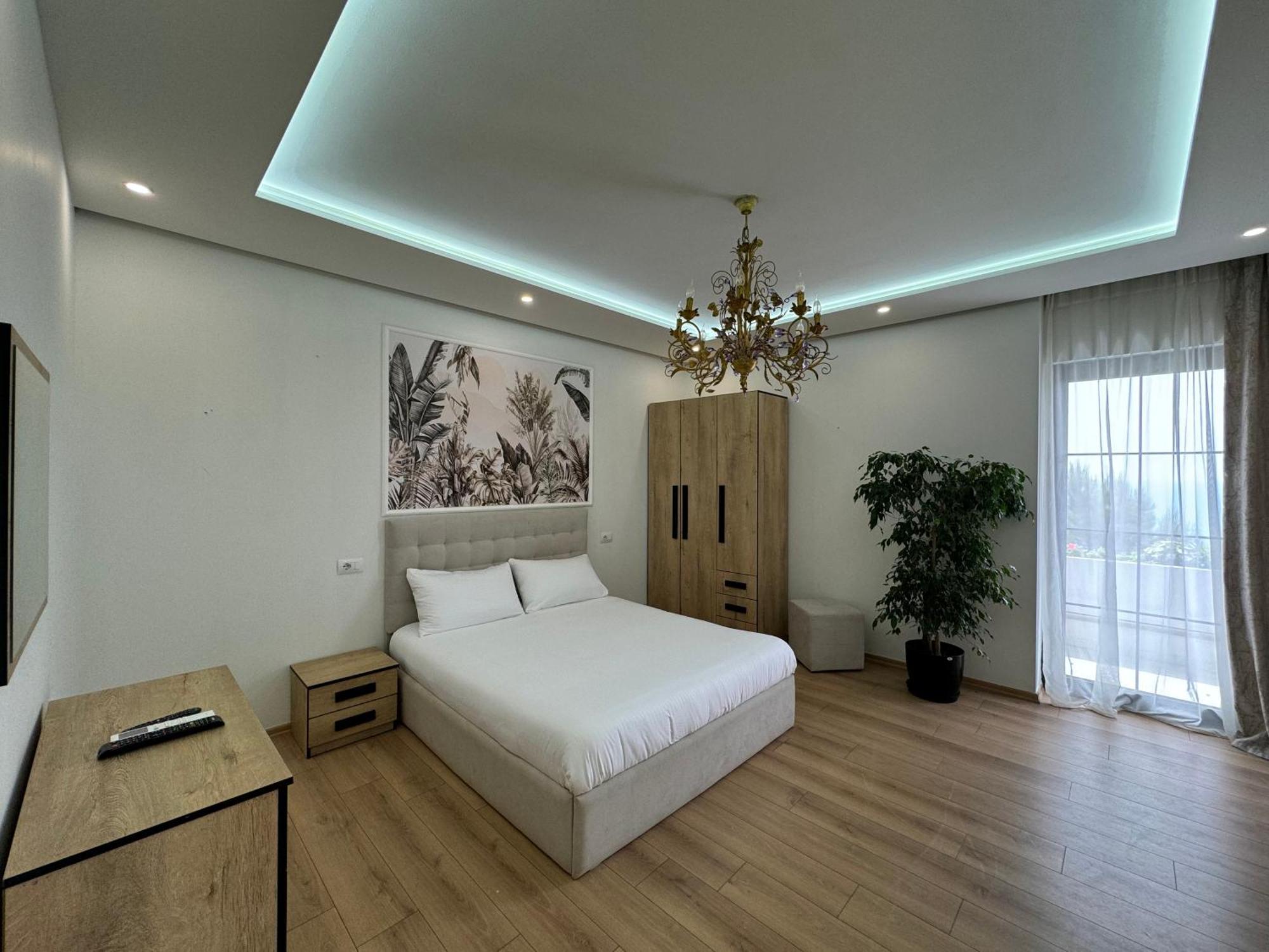 דורס Villa D Hotel-Restaurant-Private Beach מראה חיצוני תמונה