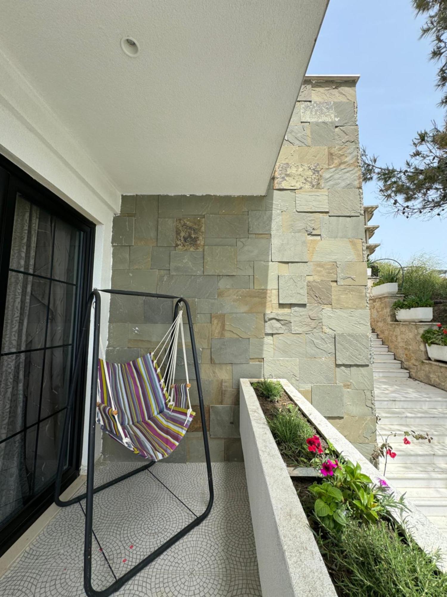 דורס Villa D Hotel-Restaurant-Private Beach מראה חיצוני תמונה